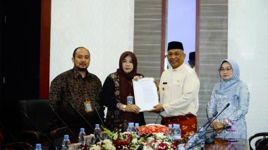 brokan-hulu-terima-sk-lokasi-penanganan-kumuh-2025b
