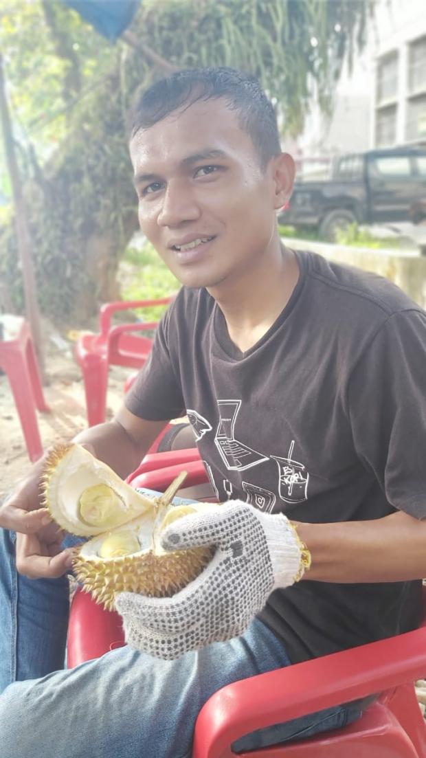 Berburu Durian di Akhir Pekan, Ini Tips Langsung dari sang Penjual