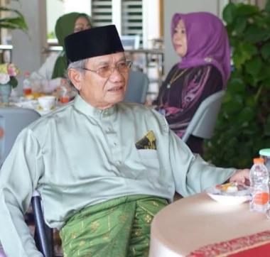 bhr-mambang-mit-terpilih-sebagai-paw-ketua-umum-fkpmr-gantikan-almarhum-chaidirb