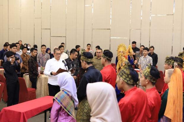 Bupati Muhammad Adil Ajak Pelajar Meranti di Yogyakarta Ikut Bangun Daerah