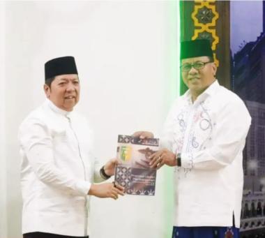 bbupati-suhardiman-apresiasi-kehadiran-tim-safari-ramadan-pemprov-riau-di-kuantan-singingib