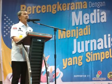 dibuka-gubernur-syamsuar-amsi-riau-gelar-pelatihan-jurnalistik-untuk-pelajar-dan-mahasiswa