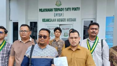 bdirut-pud-pasar-medan-anggia-ramadhan-laporkan-dugaan-korupsi-di-perusahaan-yang-dipimpinnya-ke