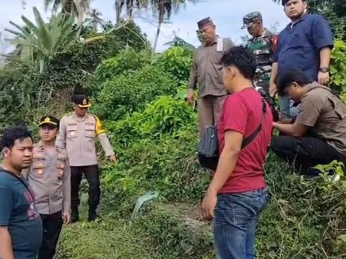 Misteri Sesosok Mayat tak Berkepala Ditemukan di Bantaran Sungai Akhirnya Terkuak, Ternyata Sempat Boncengan sebelum Dibunuh Teman Sendiri