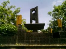 tugu-adipura-di-depan-kantor-wali-kota-pekanbaru-dirusak-tangan-jahil