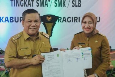 pemprov-riau-bersama-pemkab-inhu-teken-nota-kesepakatan-hibah-aset-daerah