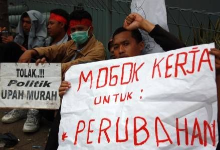 Ribuan Karyawan Darmex Agro Group (Induk Perusahaan PT Duta Palma Nusantara) di Kuansing Mogok Kerja Tuntut Gaji Dibayar Sesuai UMR