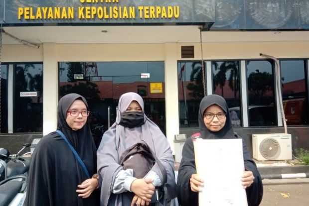 Wanita Muda Ini Mengaku Tertipu Arisan <i>Online</i> tanpa Riba, Agennya Berdomisili di Sumatera Barat