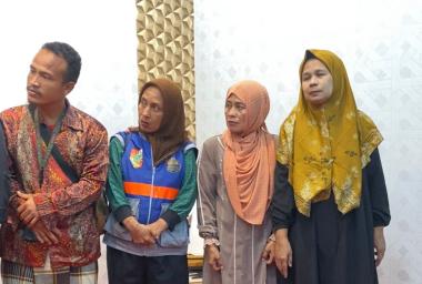 bkisah-herlina-elvita-dan-sinta-perjalanan-menjadi-mualaf-dan-harapan-baru-dari-bantuan-upz-brk