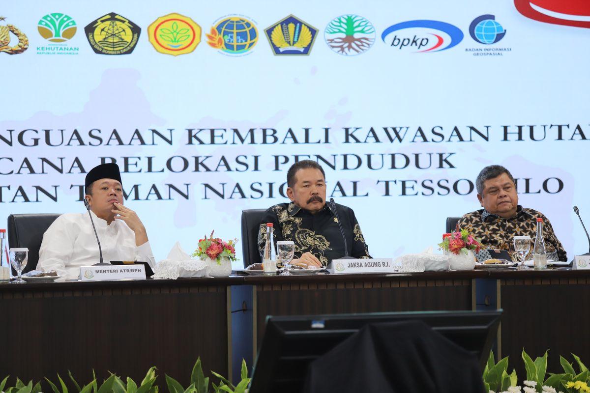 <b>Jaksa Agung Sebut Satgas PKH Temukan Dugaan Korupsi dan Penerbitan SHM Ilegal di TNTN Riau</b>
