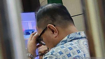 <b>Eks Sekda Kota Semarang Bersaksi: Uang Proyek Dipotong, HP Dihancurkan, dan Pegawai Dilarang Temui KPK</b>