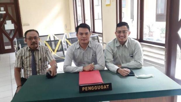 Mantan Kepala Dusun Kawasan Wisata Pulau Cinta di Kampar Gugat Pemecatannya ke PTUN, Dibela 13 Pengacara