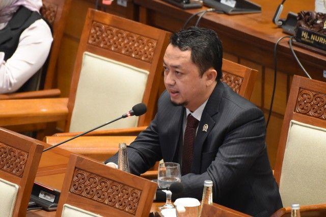 Anggota DPR RI Dapil Riau II Minta Pemerintah Hentikan Sementara PSN Rempang Eco City, ”Kampung Tua Sudah Ada sebelum Otorita Batam Ada!”