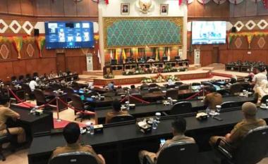 dprd-riau-buka-masa-persidangan-i-tahun-2023-seluruh-fraksi-sepakat-paripurna-tatap-muka-100-persen