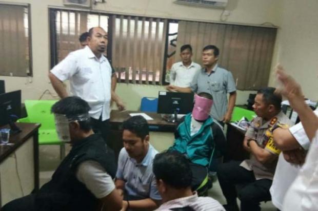 Bekerja sebagai Penjual Makanan di Pekanbaru, Terduga Teroris Singgah di Palembang karena Ingin Bertemu Seorang Dosen