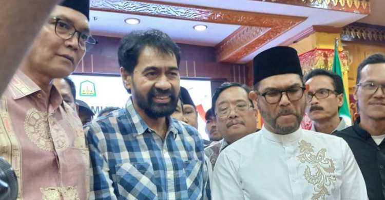 <b>Gubernur Aceh Mau Lobi Prabowo soal 4 Pulau yang Dialihkan ke Sumut</b>