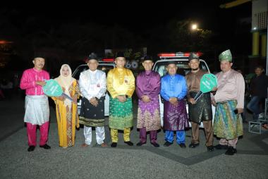 bbersempena-milad-ke60-kabupaten-indragiri-hilir-brk-syariah-serahkan-2-unit-ambulans-untuk