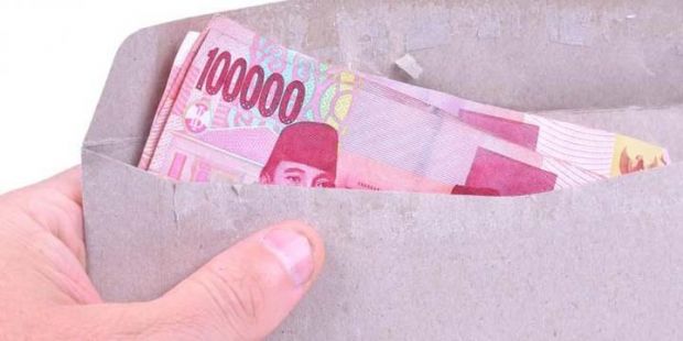 Sampai di Rumah, PSK Ini Baru Sadar jika Lembaran yang Diterimanya dari Pria Hidung Belang Ternyata Uang Palsu