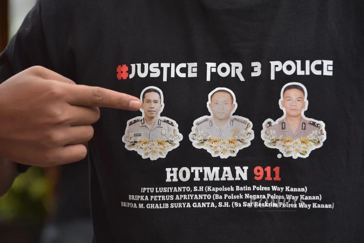 <b>Tiga Polisi Lampung Tewas Ditembak saat Gerebek Judi Sabung Ayam, Terdakwa Siap Dihukum Mati</b>