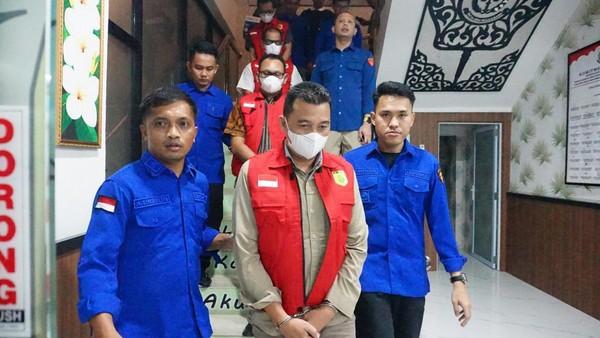 <b>Kejari Bintan Tetapkan 4 Orang Tersangka Dugaan Korupsi PNBP</b>