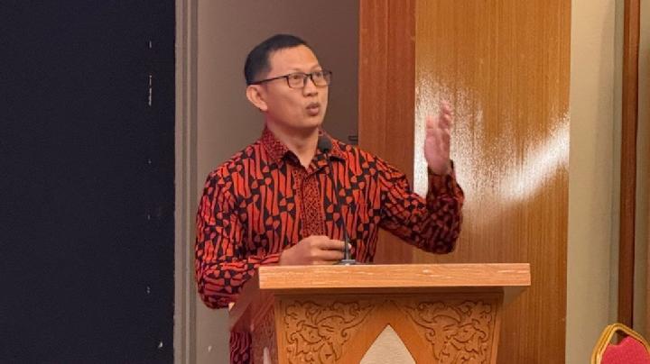 <b>UGM Nonaktifkan Direktur Pengembangan Usaha yang Jadi Tersangka Korupsi</b>