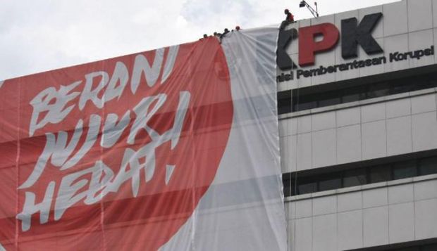 Kasus Suap RAPBD, Tiga Pejabat Pemprov Riau Diperiksa KPK