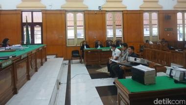 bdidatangi-baron-ke-rutan-eks-kadisdik-disuruh-tutup-mulut-soal-keterlibatan-mantan-pj-bupati