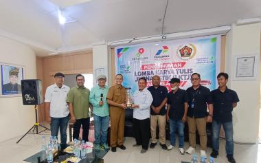 bpemenang-lktj-raja-ali-kelana-pwi-riau-2026-diumumkan-karya-fithriady-syam-jadi-yang-terbaikb