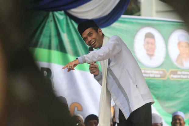 Ustaz Abdul Somad Mengundurkan Diri dari PNS Kampus UIN Suska Riau