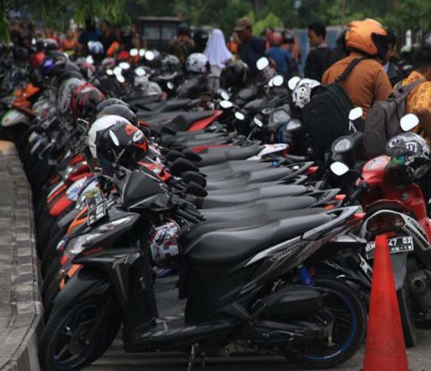 DPRD Pekanbaru: Kantor Pemerintah Tak Boleh Dipungut Uang Parkir!