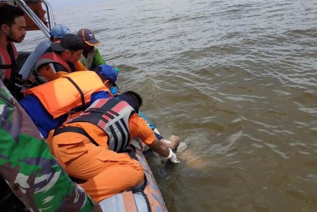Nelayan Tersambar Petir di Desa Sungailaut Indragiri Hilir Ditemukan Meninggal Dunia