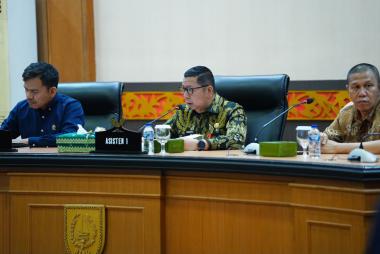bkomnas-ham-turun-ke-riau-temui-pemprov-bahas-sengketa-lahan-rokan-hulu-dan-kamparb