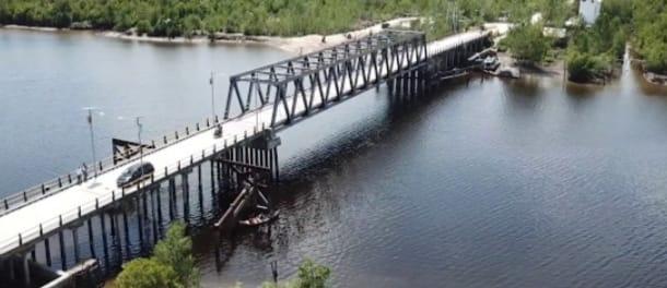 Bondeng, Warga Suku Asli di Bengkalis Keluhkan Limbah Tambak Udang ke Sungai Kembung