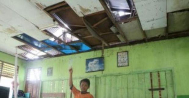 Meski Dekat Kantor Dinas Pendidikan, Kondisi SDN 011 Jalan Tenaga Kota Dumai Ini Memprihatinkan