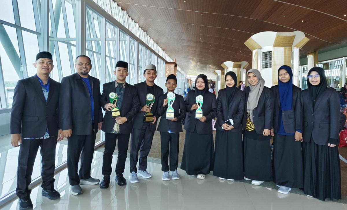 <b>Kafilah Riau Tempati Peringkat Enam MTQ Nasional XXX di Kaltim, Pemprov Sediakan Bonus Ratusan Juta Rupiah kepada Peraih Juara</b>