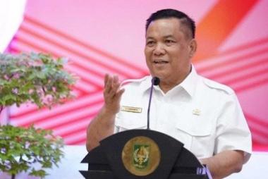 bplt-gubernur-riau-sf-hariyanto-dukung-langkah-kpk-memberantas-korupsib