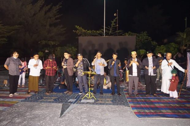 Akhir Pekan, Boeloeh Perindoe Ajak Masyarakat ke Taman Lapangan Pasir Bengkalis Berselawat lewat Musik