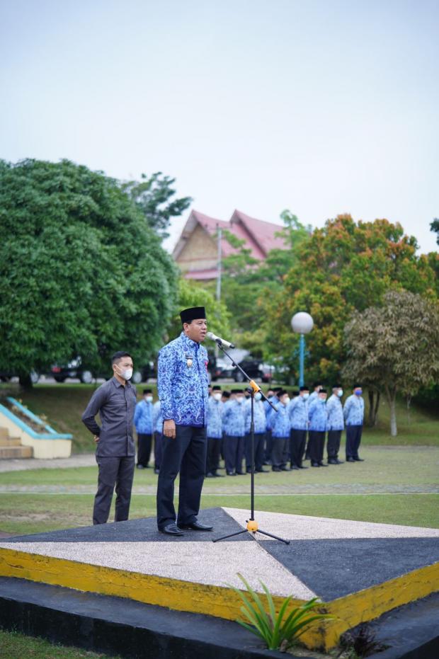 Plt Bupati Suhardiman Minta ASN di Kuantan Singingi Tingkatkan Disiplin