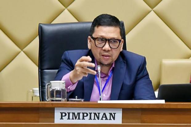 Rapat Pleno Komisi II DPR Tetapkan Anggota KPU & Bawaslu 2022-2027, Ini Daftar Terpilih