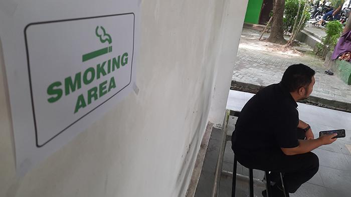 <b>TPP Pegawai Bakal Dipotong jika Kedapatan Merokok di Perkantoran Pemkot Pekanbaru</b>