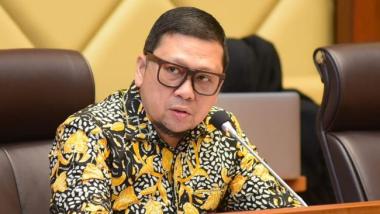 bdpp-golkar-kecam-kadernya-yang-terlibat-kericuhan-di-dprd-riau-ahmad-doli-memalukanb