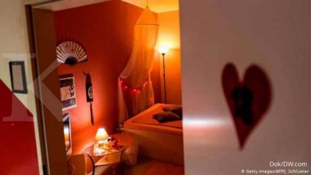 PSK di Rumah Bordil Ini Protes karena belum Bisa Bercinta, Hanya Boleh Pijat