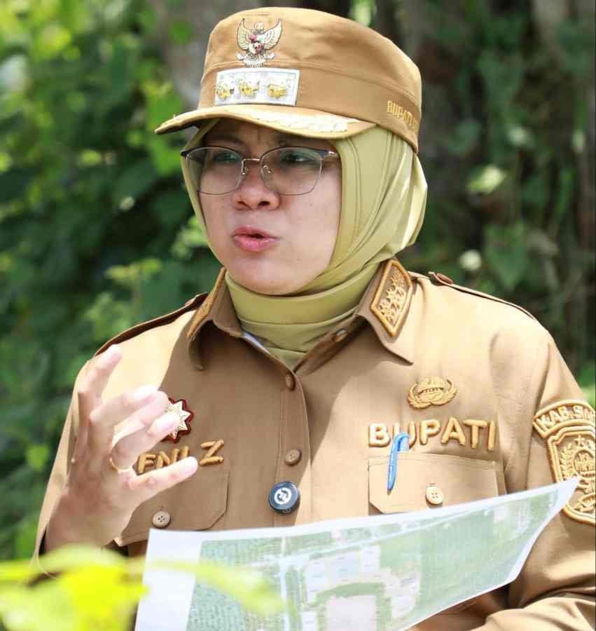 <b>Bupati Afni Kaget, Ada Beberapa Pegawai di Siak tak Masuk Kerja Lebih Setahun Tapi Masih Terima Gaji</b>