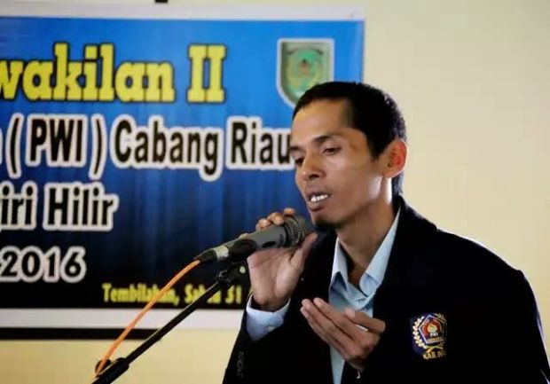Oknum Humas Pemukul Wartawan di Kantin Polres Masih Berkeliaran, Ketua PWI Inhil: Penegak Hukum Harus Tangkap Pelakunya!