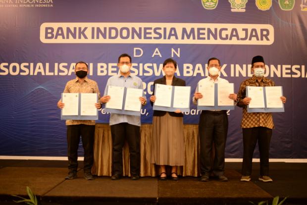Unilak Jalin Kerja Sama dengan Bank Indonesia