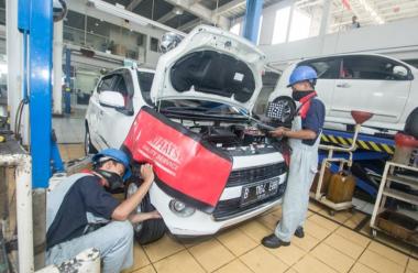 bdaihatsu-berikan-kemudahan-perawatan-kendaraan-jelang-mudik-lebaran-dengan-program-thrb