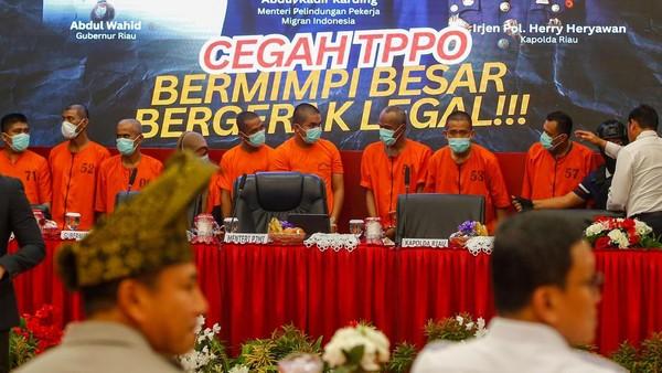 <b>Korban TPPO di Riau Tidur Seminggu di Hutan Mangrove demi Kerja di Negeri Jiran</b>