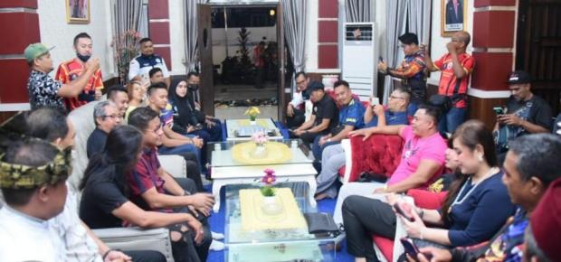 Lewat Jamuan Makan Malam, Wakil Ketua DPRD Bengkalis Sofyan Sambut Silaturahmi 4 Negara