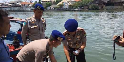 Berantas Pungli, Polair Patroli Pagi Siang dan Malam di Ratusan ”Jalur Tikus” Pelabuhan Riau