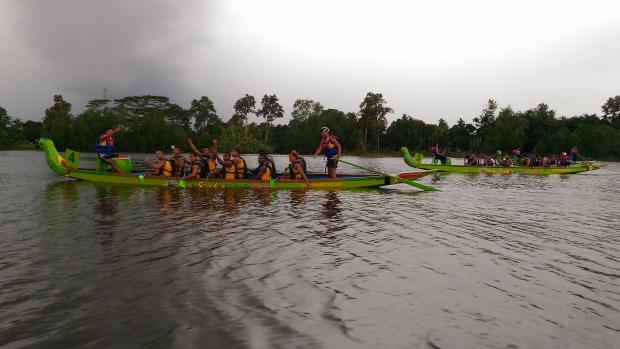 Bawa Pulang Rp60 Juta, Tim Kabupaten Bekasi Juara Siak <i>International Serindit Boat Race</i> 2018